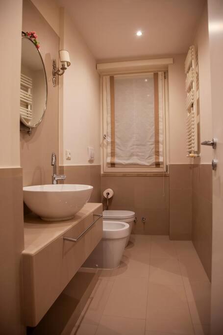 Roma, Gemelli Casa Eleganza, Resort Modernista Екстер'єр фото